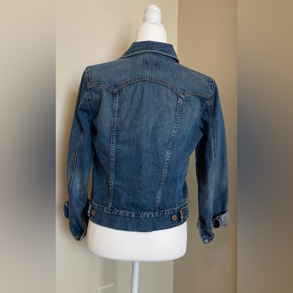 Gap denim jacket Like New Sz Small Fantastic - Picture 3 of 3